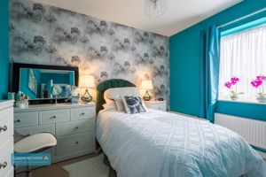 Bedroom- click for photo gallery